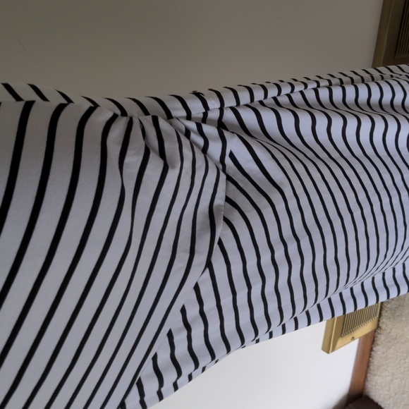 Dress - Picture 8 of 11